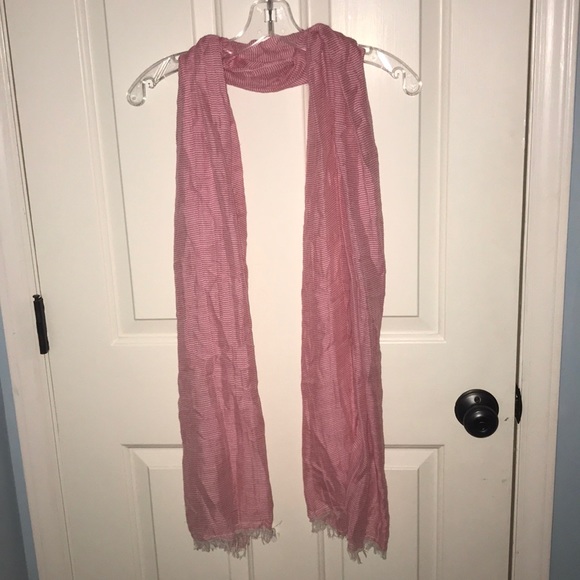 Scarf - Picture 1 of 2